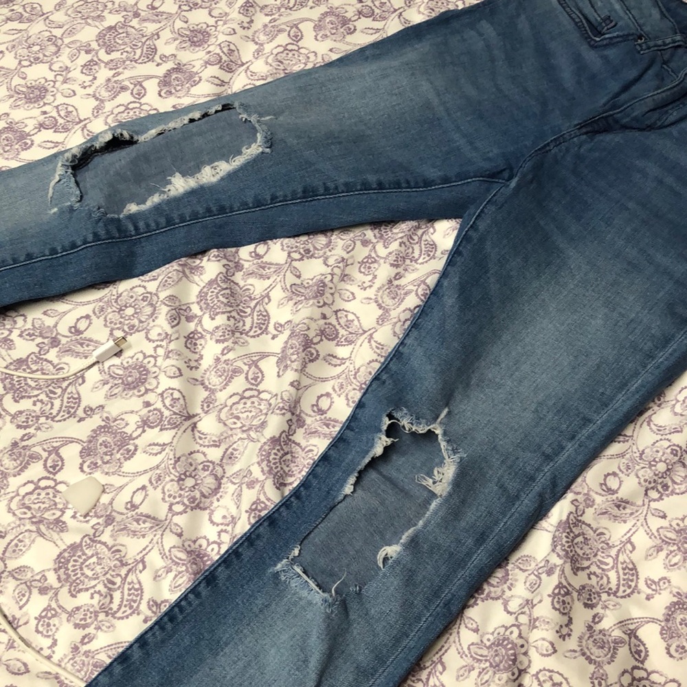 JEANS - Picture 4 of 4